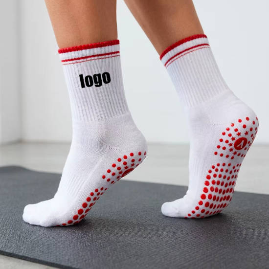 Embroidered Logo Crew Yoga Pilates Socks Custom 100% Cotton Sports Socks